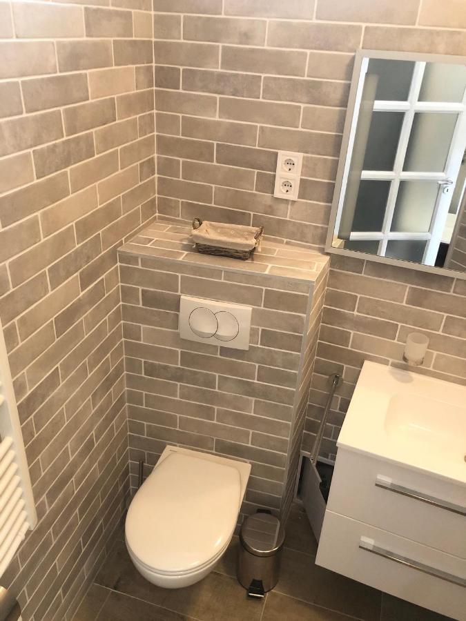 Boroka Apartman Belvaros Veszprem Bagian luar foto