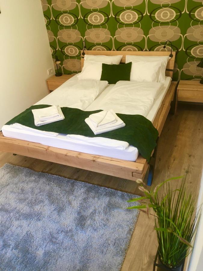 Boroka Apartman Belvaros Veszprem Bagian luar foto