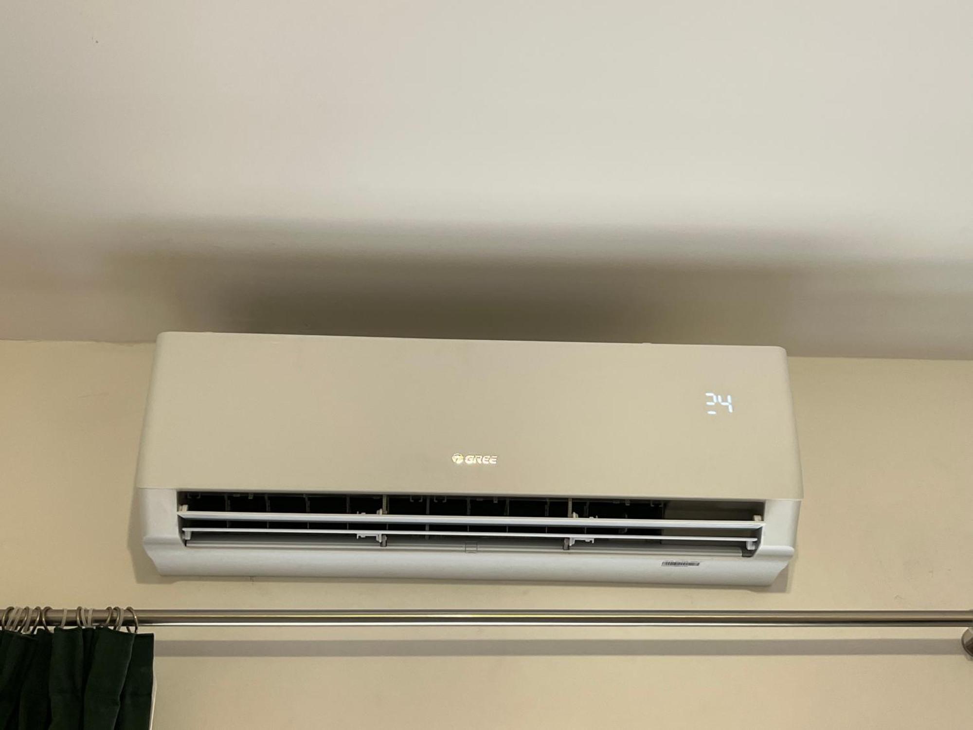 Boroka Apartman Belvaros Veszprem Bagian luar foto